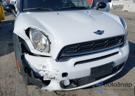 2015 Mini Countryman Cooper S z USA, uszkodzony, nr VIN WMWZC3C55FWT06802